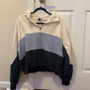 lightly worn. Universal Thread size XXL